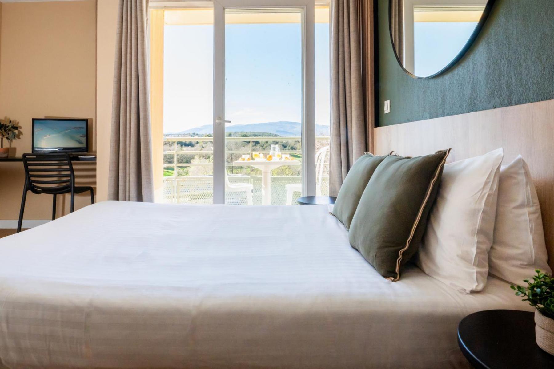 Nemea Appart Hotel Green Side Biot Sophia Antipolis Bagian luar foto